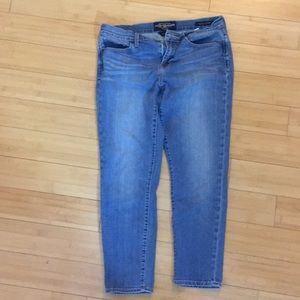 Lucky Brand Sofia Capri jeans